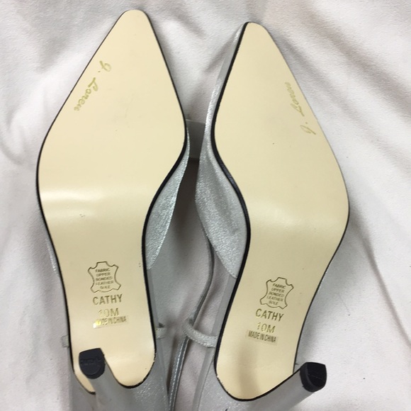 J Loren Collection Heels - Picture 6 of 6